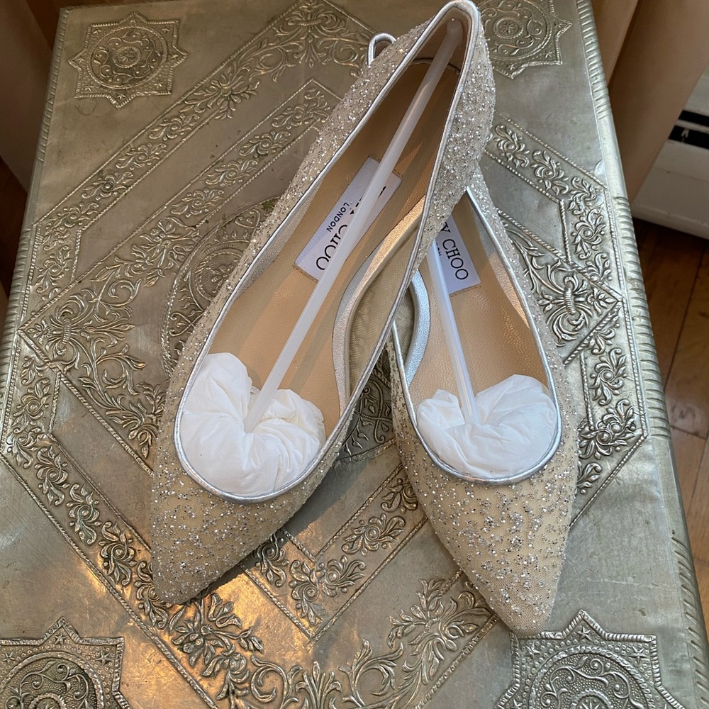 Brand new Jimmy Choo Romy flats. Size 37. - Picture 2 of 7